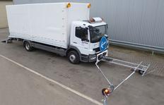 "All-inklusive-Paket": Transport LKWs für je eine H33-3 und Versorgungs-LKWs mit Kocherpaket je zwei ID1100-1 mit direkter Versorgung vom LKW - ohne Hydraulikaggregat ausgerüstet mit Vormarkierungseinrichtung